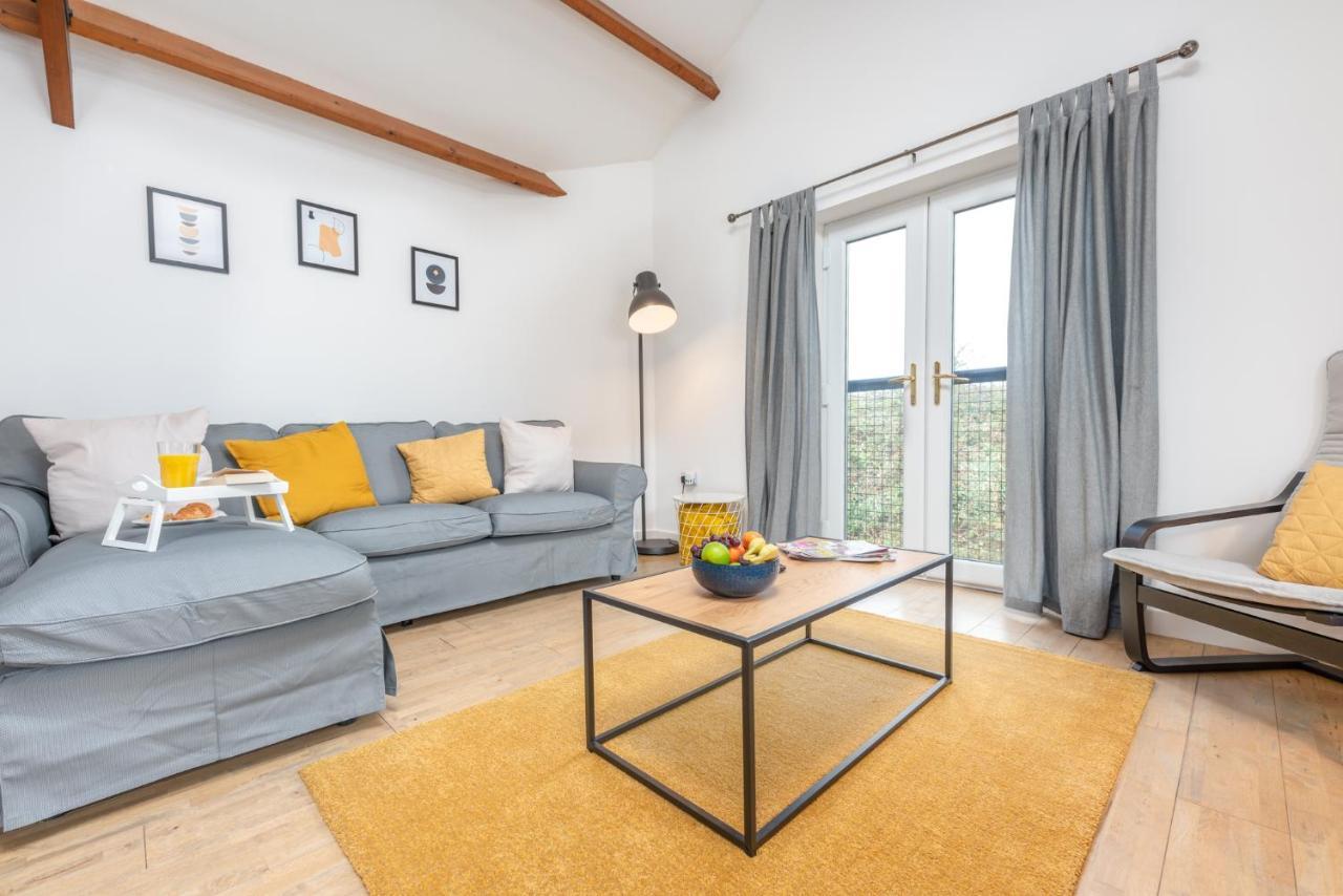 Stayright- 2 Bedroom House, Centrally Located & Close Walk To City Centre Cardiff Kültér fotó