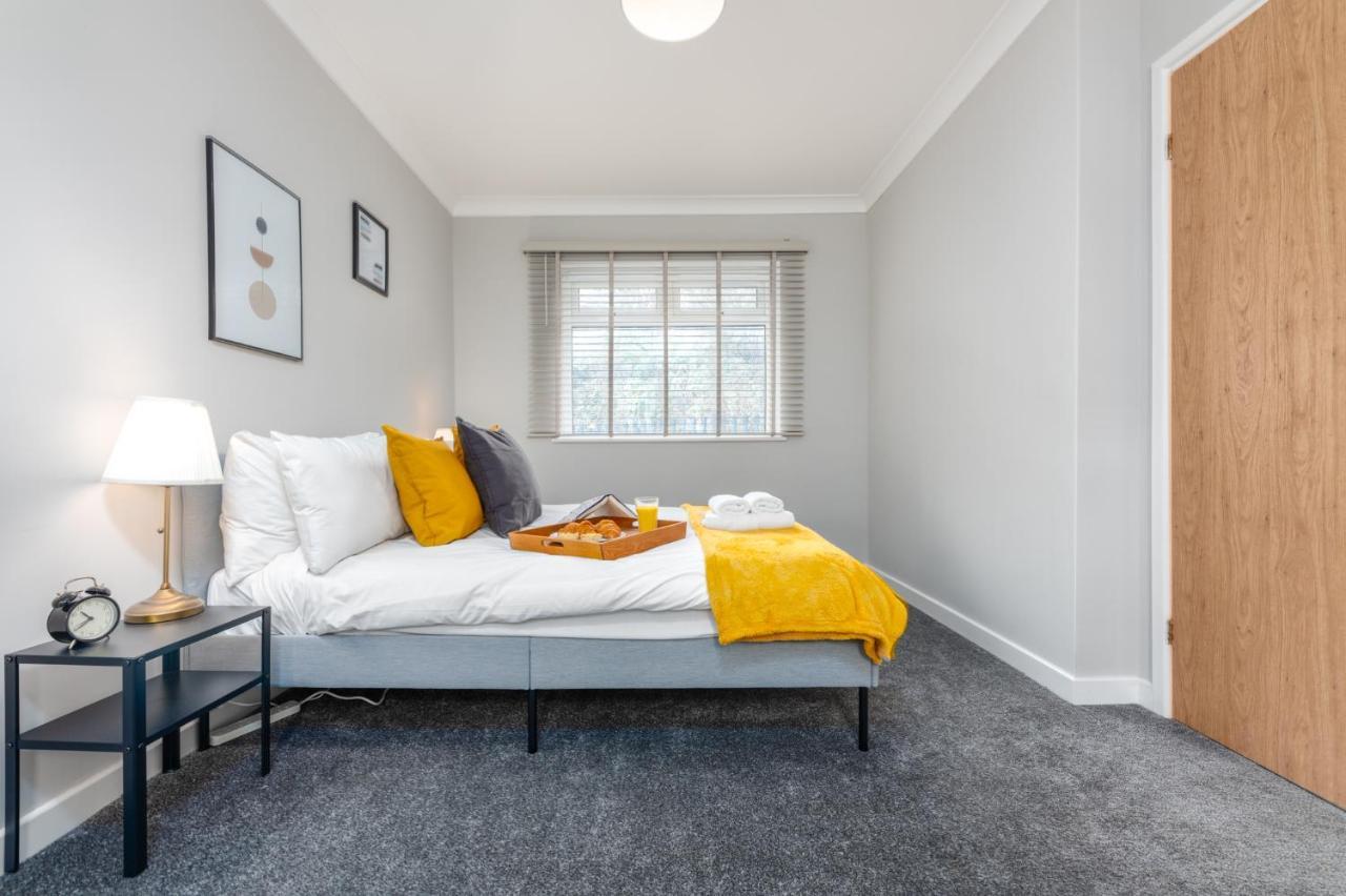 Stayright- 2 Bedroom House, Centrally Located & Close Walk To City Centre Cardiff Kültér fotó